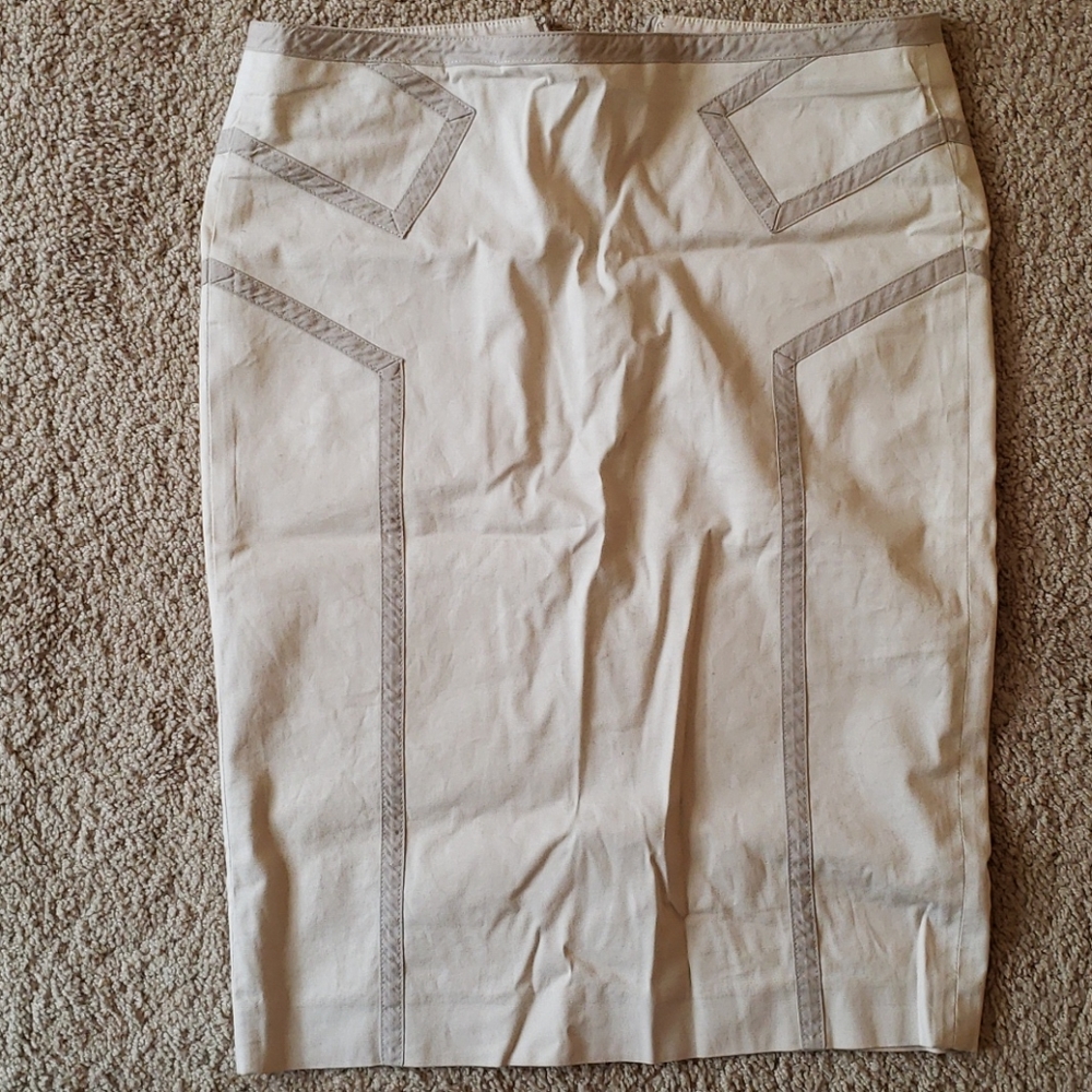 Tory burch skirt size 2